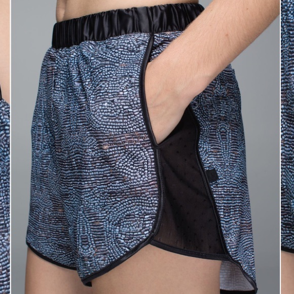 lululemon athletica Pants - Lululemon Rise & Shine Boxer Short